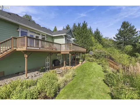 Exterior - 31013 NE 69th St, Camas, WA 98607 photo 5 of 9