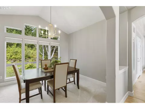 Dining - 31013 NE 69th St, Camas, WA 98607 photo 3 of 4