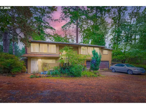 4201 Childs Rd, Lake Oswego, OR 97034