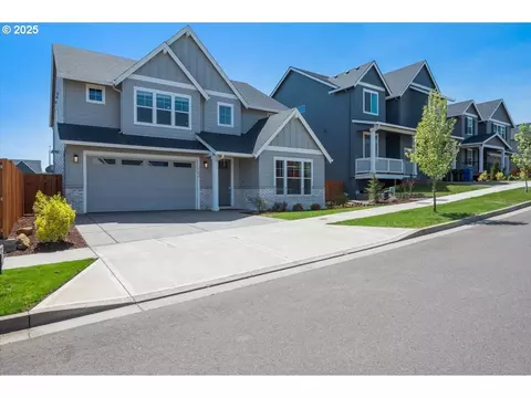 2754 Inna Ave NW, Salem, OR 97304