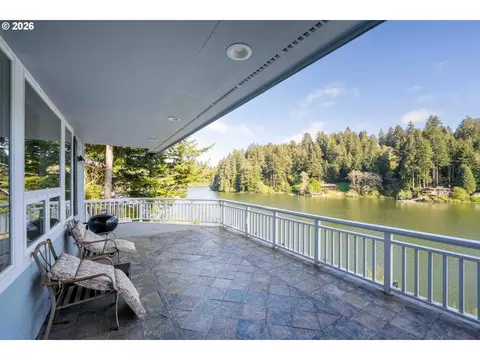 Exterior - 70948 Devore Arm Rd, Lakeside, OR 97449 photo 3 of 7