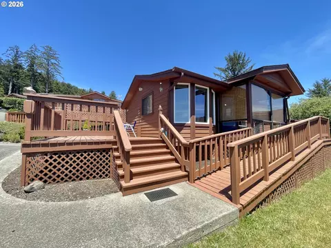 19921 Whaleshead Rd # I-3, Brookings, OR 97415