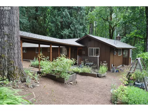 89016 Bridge St, Springfield, OR 97478