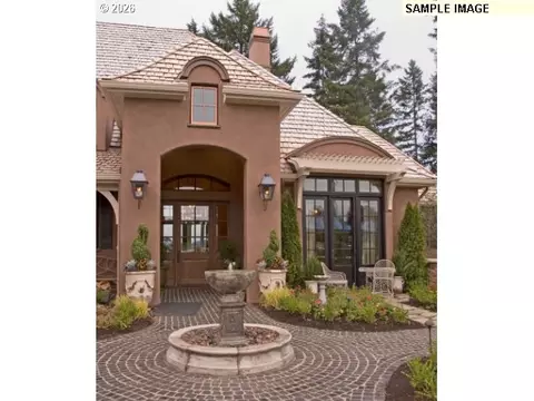Exterior - 22923 Canyon View Loop, Bend, OR 97701 photo 3 of 5
