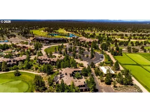 View/Area - 22923 Canyon View Loop, Bend, OR 97701 photo 2 of 2