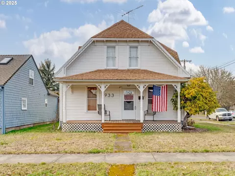 933 NW Cedar St, Mcminnville, OR 97128