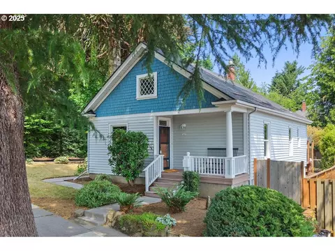 7407 SE Alder St, Portland, OR 97215