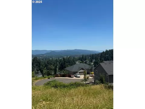 View/Area - 6884 Forest Ridge Dr, Springfield, OR 97478 photo 1 of 4