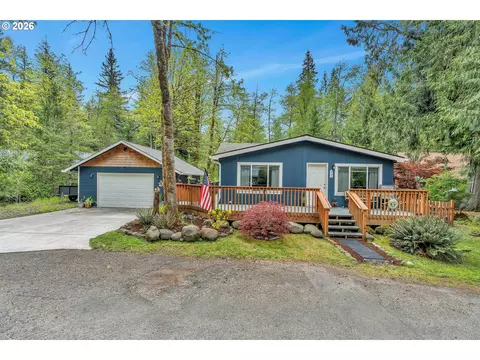 21494 E Hideaway Ln, Rhododendron, OR 97049