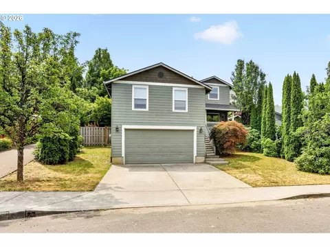 Exterior - 37520 Green Mountain St, Sandy, OR 97055 photo 7 of 7
