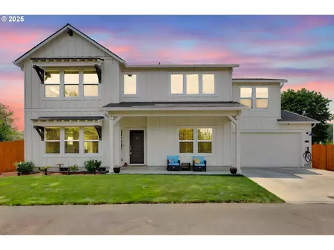 580 S 10th St, Monroe, OR 97456