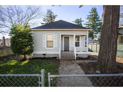 7912 SE Harold St, Portland, OR 97206