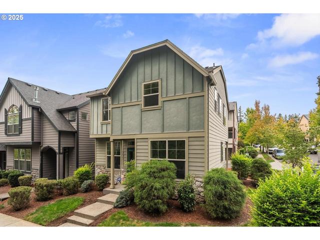 905 SW Mozart Ter, Portland, OR 97225