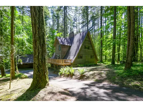 18020 SW Neugebauer Rd, Hillsboro, OR 97123