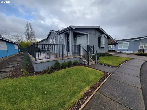 1303 Settlers Loop, Forest Grove, OR 97116