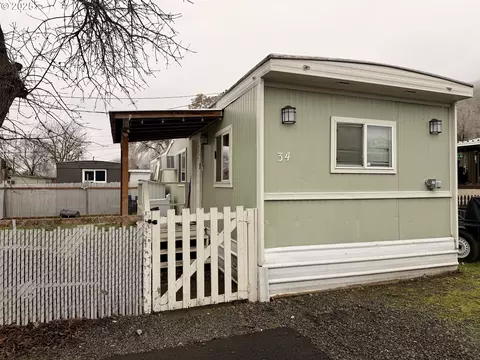 3817 W 10th St, The Dalles, OR 97058