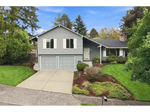 Exterior - 2500 SW 15th St, Gresham, OR 97080 photo 5 of 13