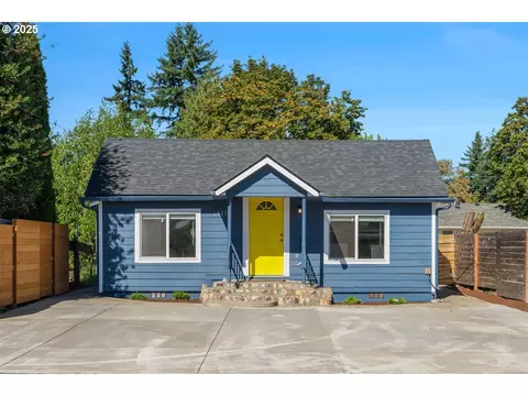 6047 SE Lexington St, Portland, OR 97206