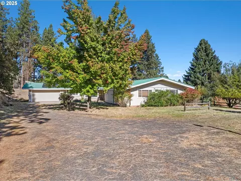 63881 Lester Rd, La Grande, OR 97850