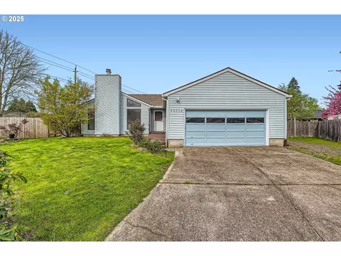 20750 NW Highland Ct, Portland, OR 97229