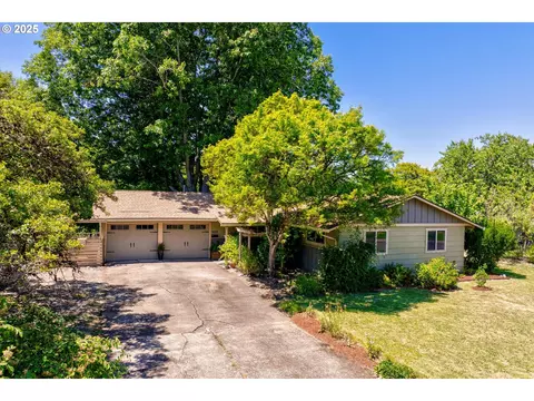 1430 NW 15th St, Corvallis, OR 97330