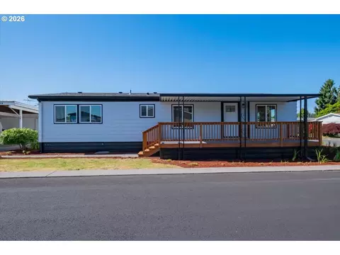 5422 Portland Rd NE #79, Salem, OR 97305