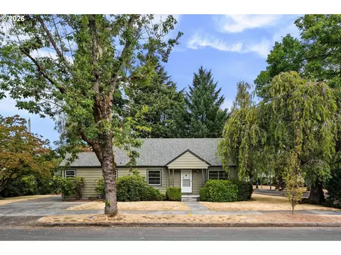 4711 N Amherst St, Portland, OR 97203
