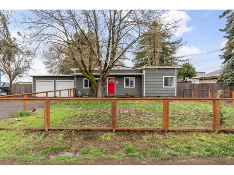 30063 Federal Ln, Eugene, OR 97402