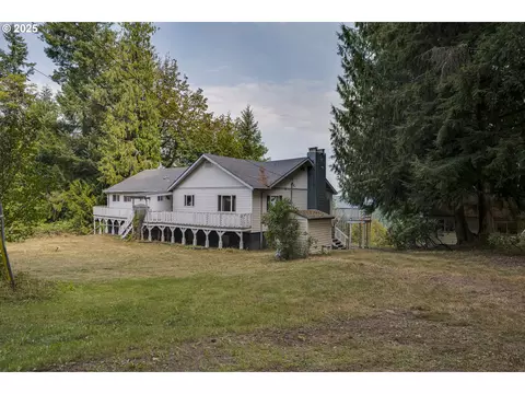19151 SE Veneer Ln, Sandy, OR 97055