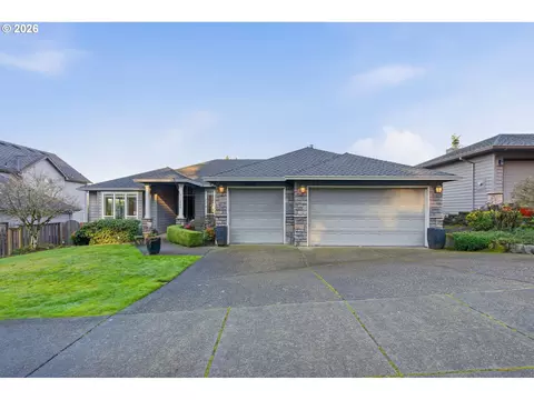 11086 SE Rimrock Dr, Happy Valley, OR 97086