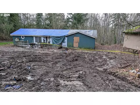 16150 S Riverview Rd, Molalla, OR 97038