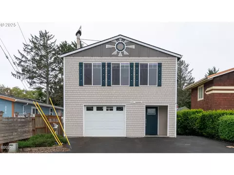 203 SE Surf Ave, Lincoln City, OR 97367