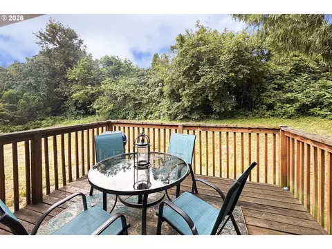 2182 SW Brixton Pl, Gresham, OR 97080 photo 4