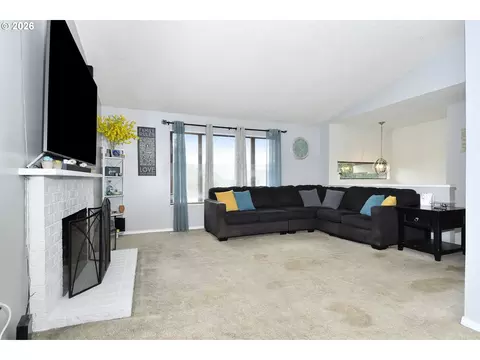 2182 SW Brixton Pl, Gresham, OR 97080 photo 6