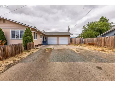 Other - 663 E 4th Ave, Riddle, OR 97469 photo 4 of 10