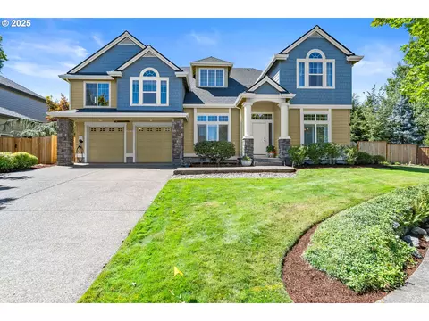 23713 SW Heron Lakes Dr, Sherwood, OR 97140