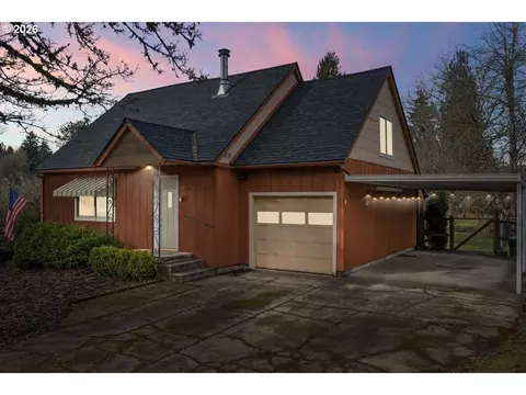 1172 Cherry St, Vernonia, OR 97064