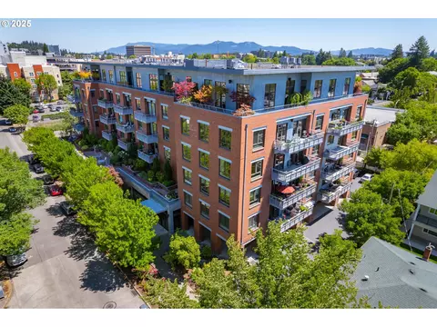 1375 Olive St #503, Eugene, OR 97401