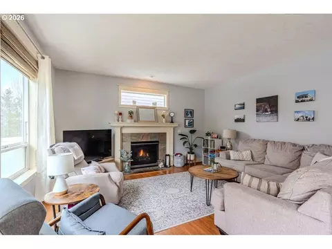 Living - 1861 NW Wonderview Ave, Gresham, OR 97030 photo 2 of 3