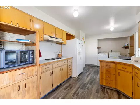 46113 Adams Rd, Pendleton, OR 97801 photo 10