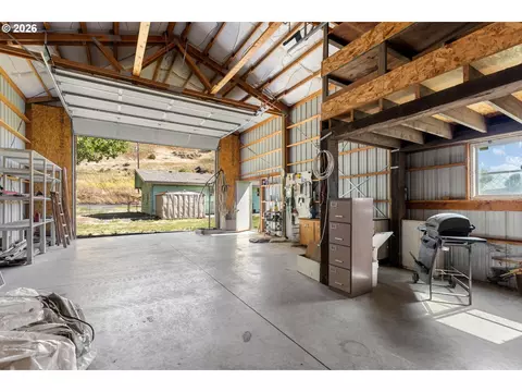46113 Adams Rd, Pendleton, OR 97801 photo 28