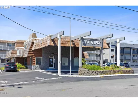 145 NW Inlet Ave, Lincoln City, OR 97367