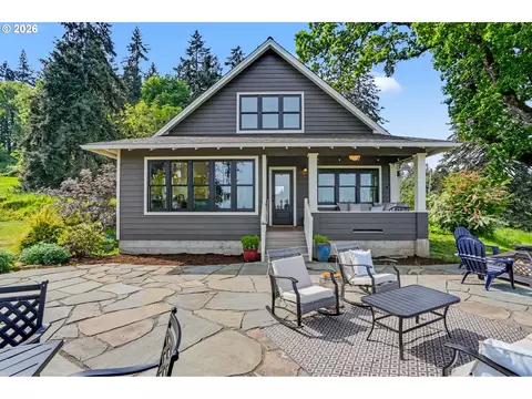17135 NE Herigstad Rd, Silverton, OR 97381
