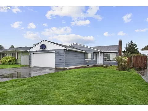 3025 Maple St, Longview, WA 98632