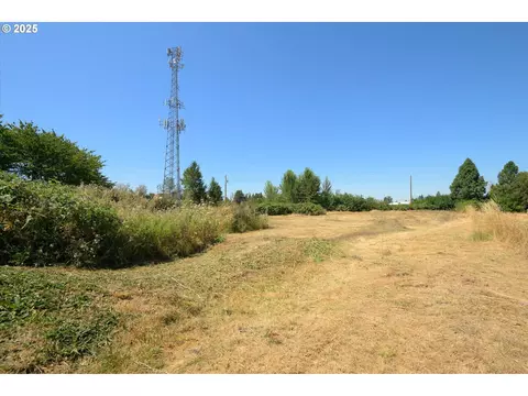 2002 Kintyre St, Eugene, OR 97402 photo 24