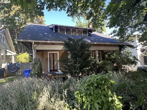 514 SE 69th Ave, Portland, OR 97215