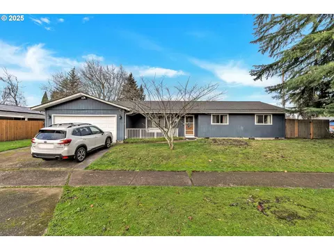 4799 Sesame St, Salem, OR 97305