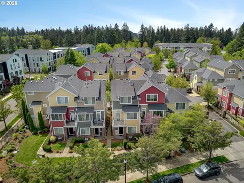 View/Area - 830 NW Council Dr, Gresham, OR 97030 photo 2 of 4