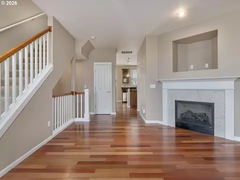Living - 830 NW Council Dr, Gresham, OR 97030 photo 1 of 5