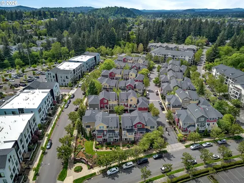 View/Area - 830 NW Council Dr, Gresham, OR 97030 photo 4 of 4